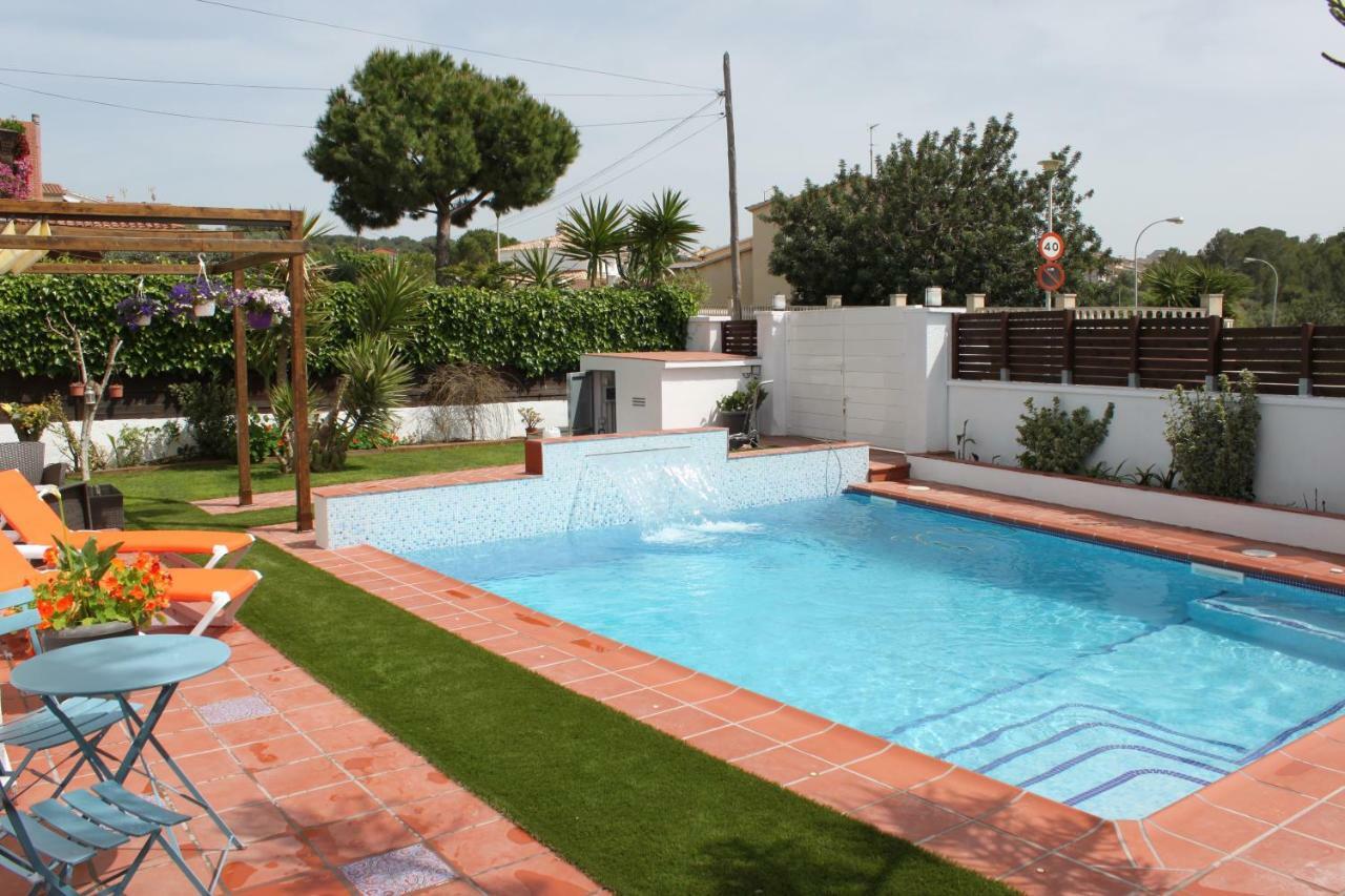 Villa Habana El Vendrell Kültér fotó