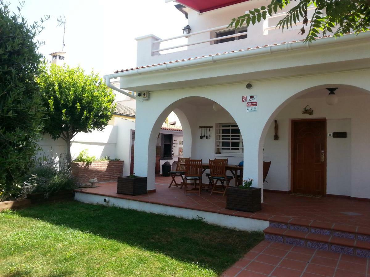 Villa Habana El Vendrell Kültér fotó